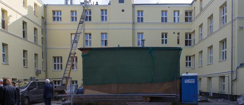 Rok modernizacji szpitala przy ul. Jagiellońskiej. Własne ujęcie wody, tomograf, fotowoltaika…