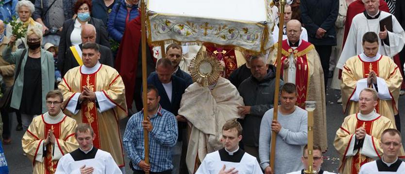 Przez Szczecin przejdą procesje na Boże Ciało