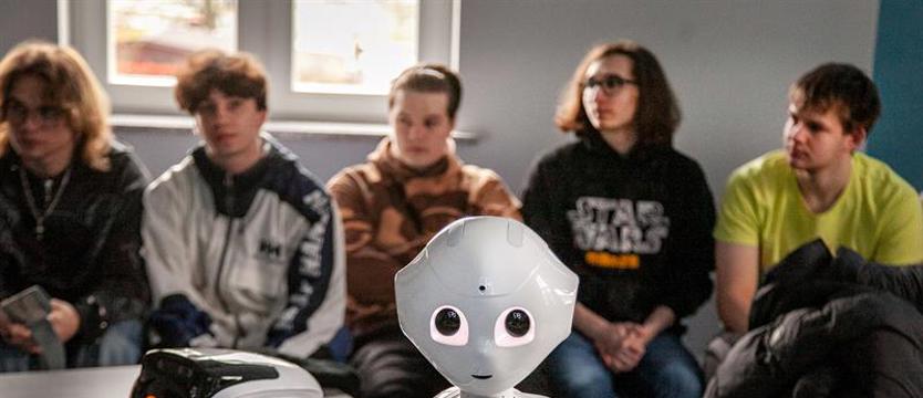 Pokaz akcji ratunkowej, roboty, laboratoria. Politechnika Morska otworzyła się dla uczniów