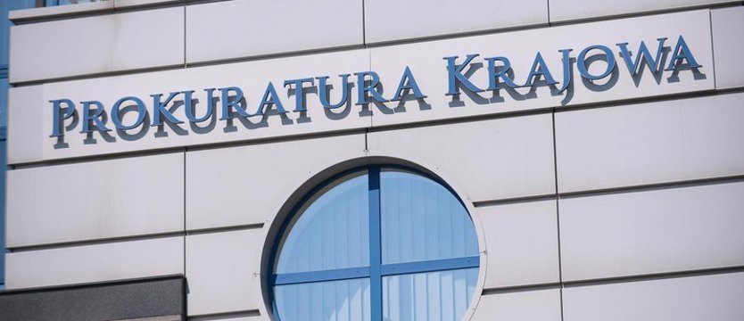 Prokuratura: trzy osoby usłyszały zarzuty działania na rzecz obcego wywiadu; trafiły do aresztu