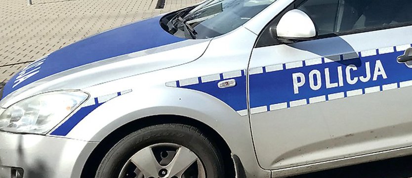 Pijana 36-latka wjechała po zakupy do sklepu.  Trzy osoby w szpitalu