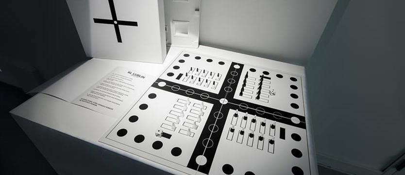 Machiny śmierci na wystawie Ergonomia zagłady