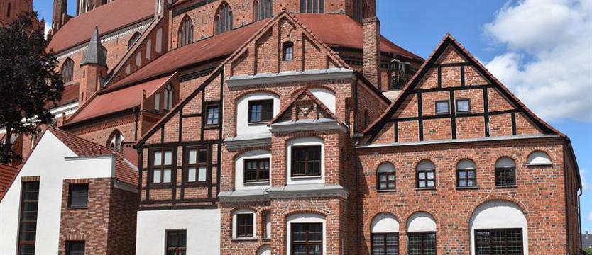 Polichromie z XV w. znów zdobią kaplice Kolegiaty NMP w Stargardzie