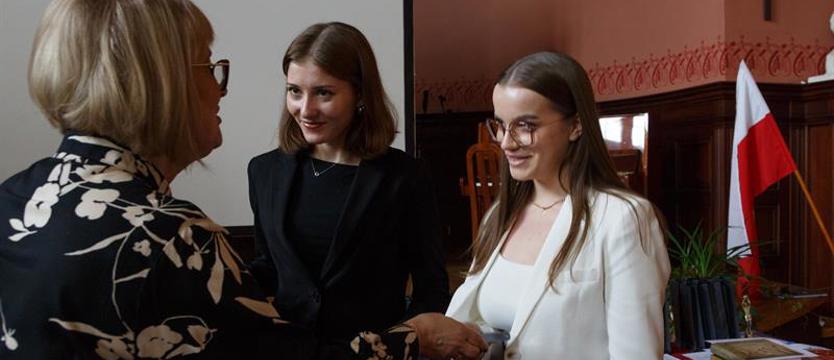 Maturzyści zakończyli rok szkolny. Przed nimi matura i kolejny etap życia
