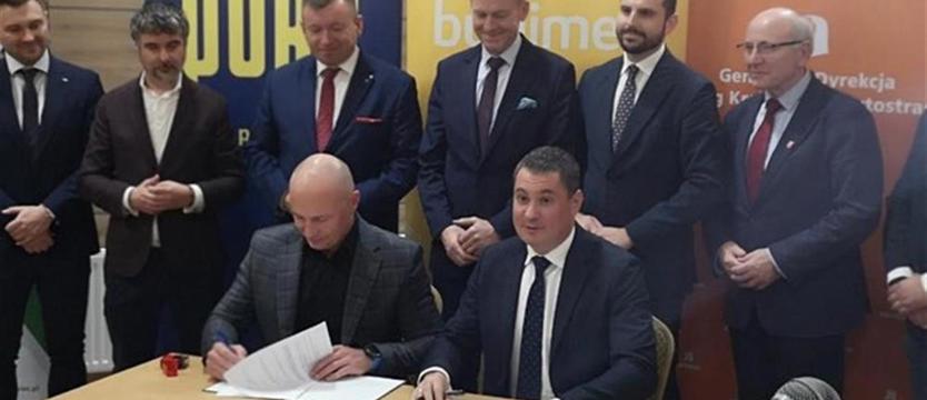 Umowy podpisane. Zbudują obwodnicę Mirosławca i drogę Ostrowiec-Szwecja