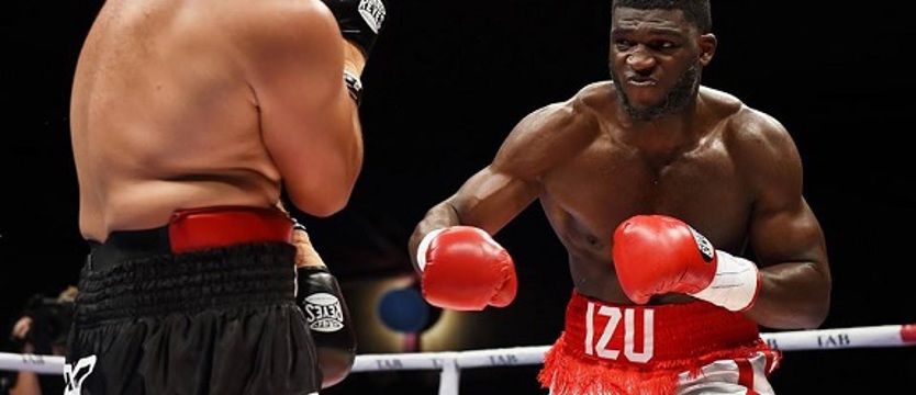 Boks. Izu Ugonoh nokautuje