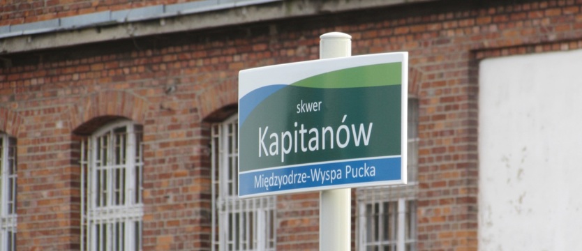 Skwer Kapitanów - Łasztownia coraz bardziej morska