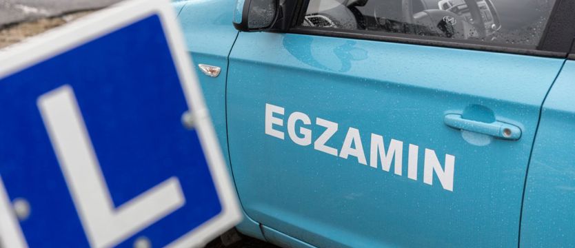 Młodzi kierowcy bez zielonego listka