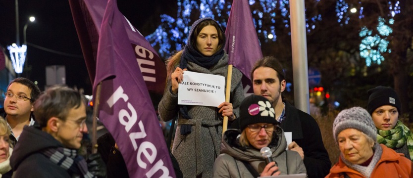 Razem protestuje