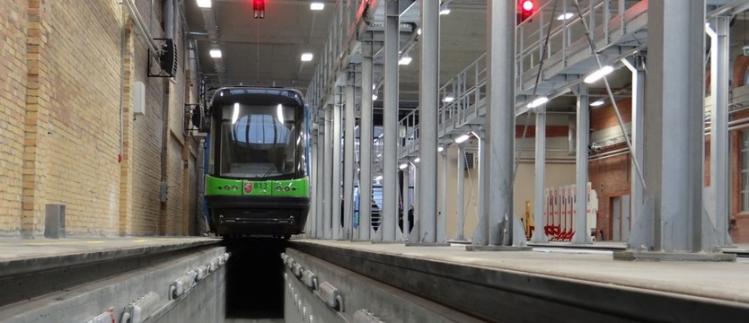 Zajezdnia pełna elektroniki