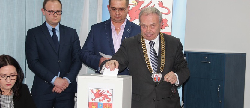 Starosta odwołany!