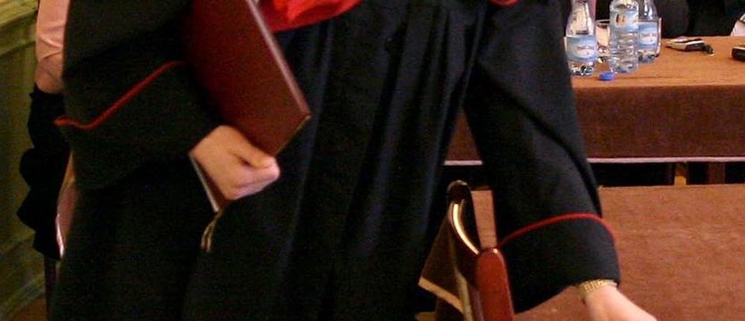 Myślały, że dorobią jako pokojówki