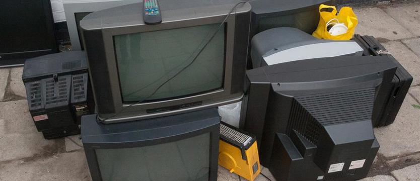 Małe elektrośmieci w sklepach!