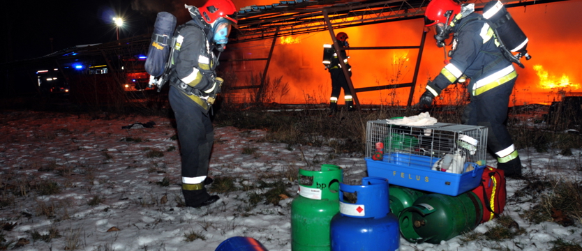 Spłonął budynek socjalny