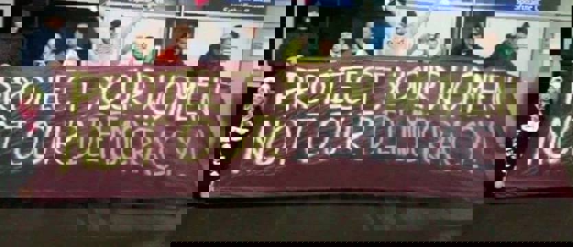 Kibice wywiesili w Berlinie transparent  (FILM)