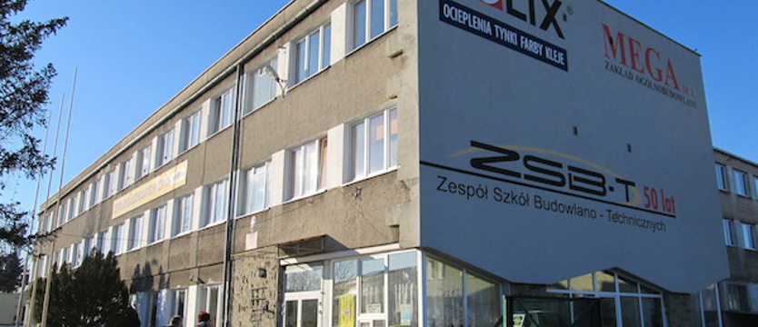 „Budowlanka” pozostanie. Powiat się wycofał