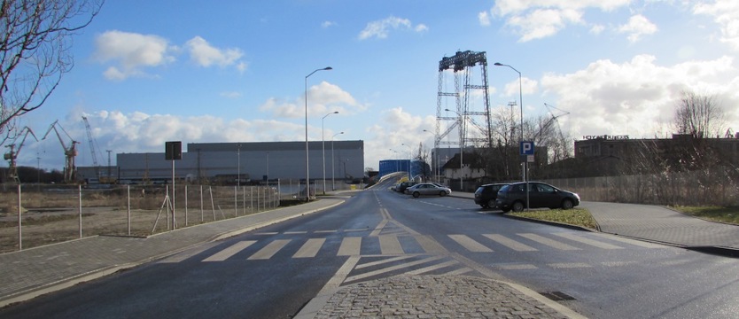 Ulicą Brdowską do fabryki