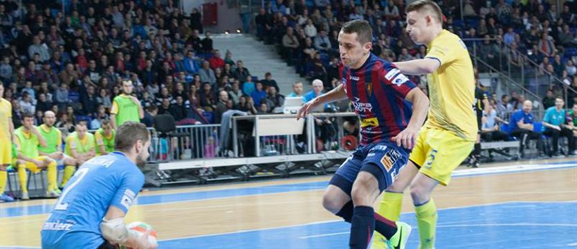 Futsal. Pogoń '04 gromi Gwiazdę