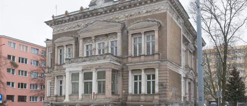 Willa nie jest ludowców