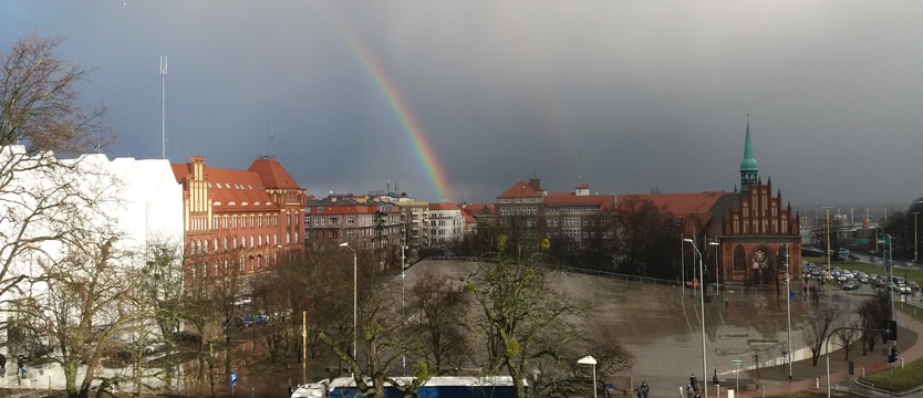 Czasem słońce, czasem deszcz 