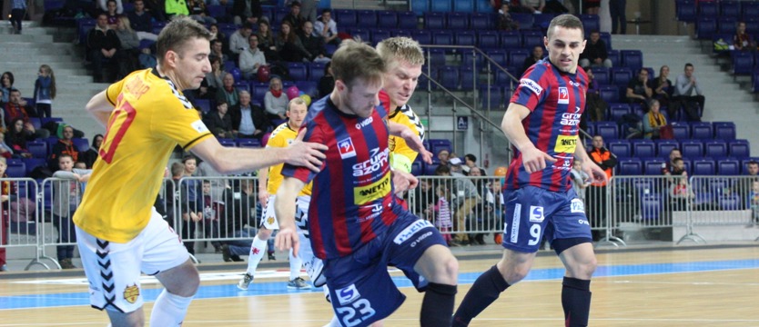 Futsal. I znowu remis