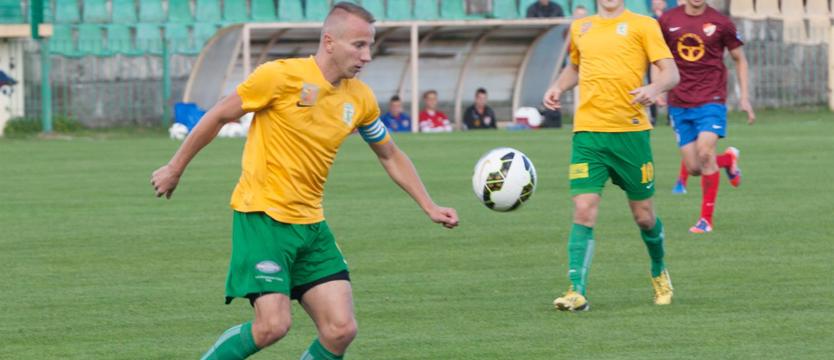 Piłka nożna. III liga bez Chemika