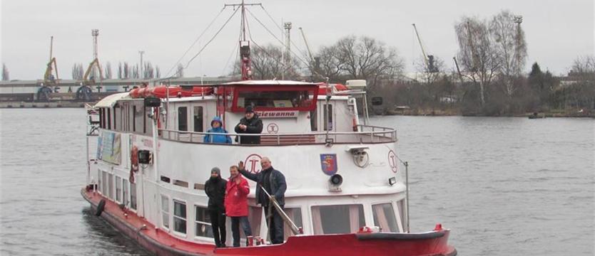 Dziewanna popłynęła pierwsza