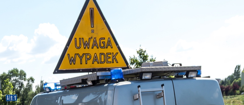 Uderzył w przystanek
