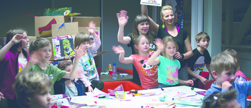 KIDS LOVE DESIGN