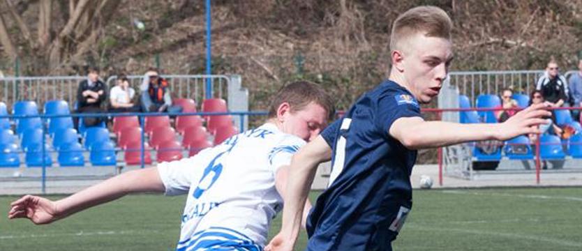 Piłka nożna. Pierwsze straty juniorów młodszych