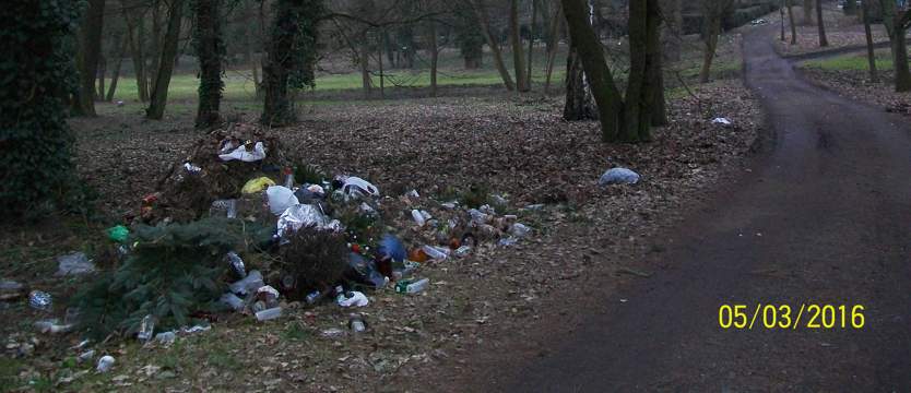 NAPISZ DO NAS: Śmieci zostawiają odwiedzający