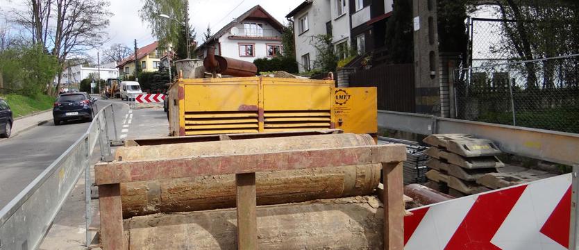 Ograniczenia na Strzałowskiej