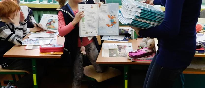 Nie zwolnią nauczycieli