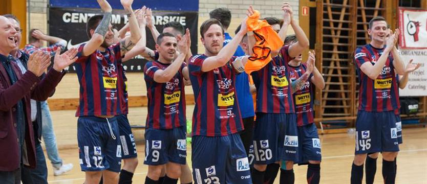 Futsal. Krok od finału