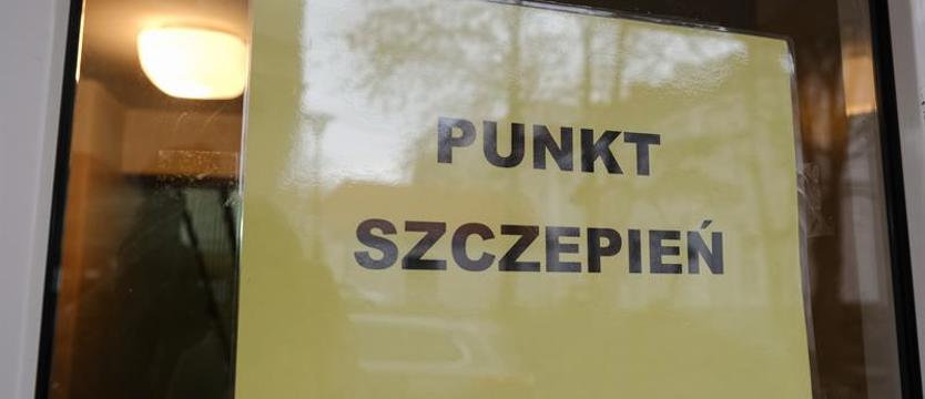 Waldemar Kraska: apeluję do osób powyżej 50. roku życia, by przyjmować trzecią dawkę