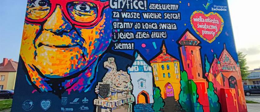 Orkiestra na murze w Gryficach