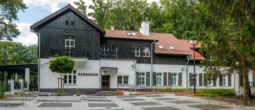 Żonglowanie „Szmaragdem”