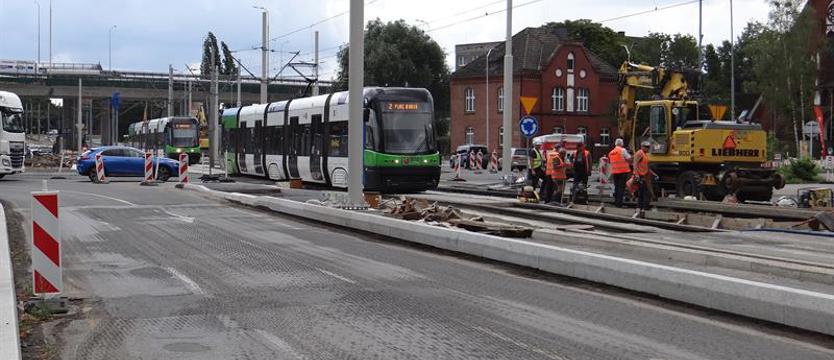 Znów niedzielne przekładanie wahadła. Autobusy 807 za tramwaje na prawobrzeżu