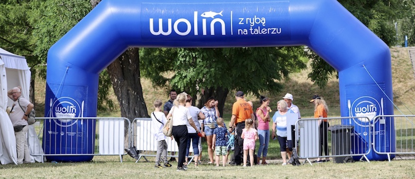 Wolin z rybą na talerzu. Zapraszają na Błonia w Wolinie