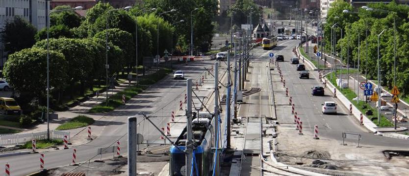 Na ul. Energetyków przestawią wahadło