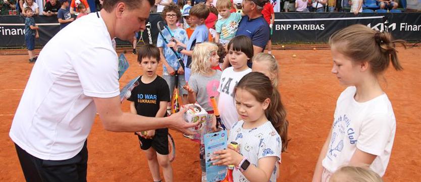 Tenis. 75-lecie Szczecińskiego Klubu Tenisowego