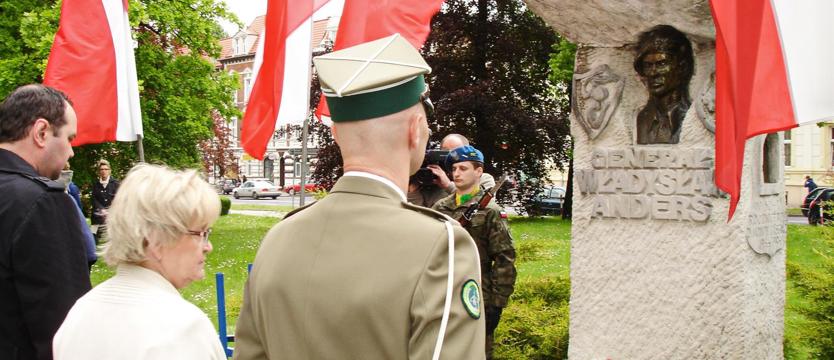 Honory dla zwycięzców bitwy o Monte Cassino