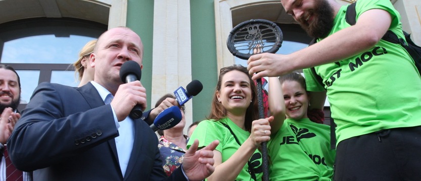 Do niedzieli rządzą studenci