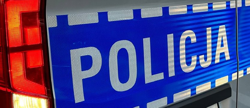 Ktoś ostrzelał uczniów na szkolnym boisku
