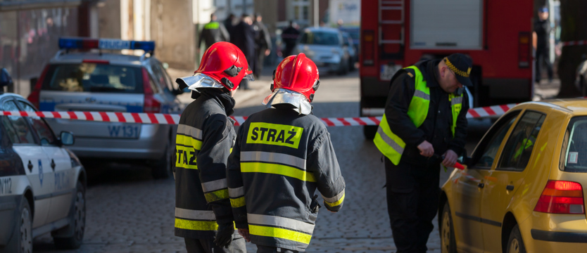 Bombiarz w rękach policji