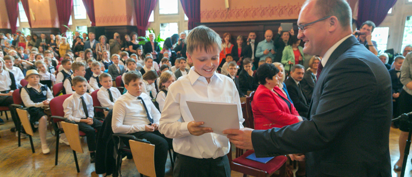 400 tysięcy dla zdolnych