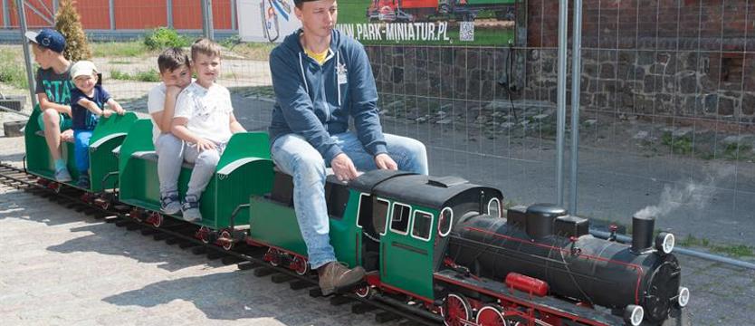 Kolejkami po Starej Rzeźni