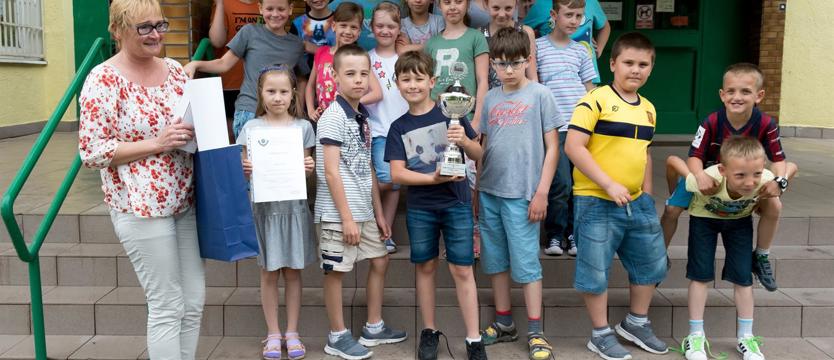 SP 51 z pucharem Przyjaciela Zwierząt!