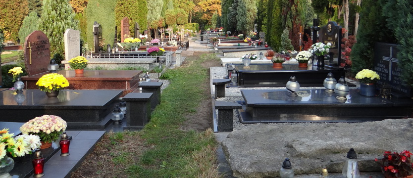 Okradła grób dziecka
