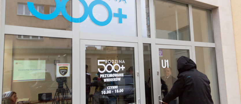 500 plus w okienku pocztowym